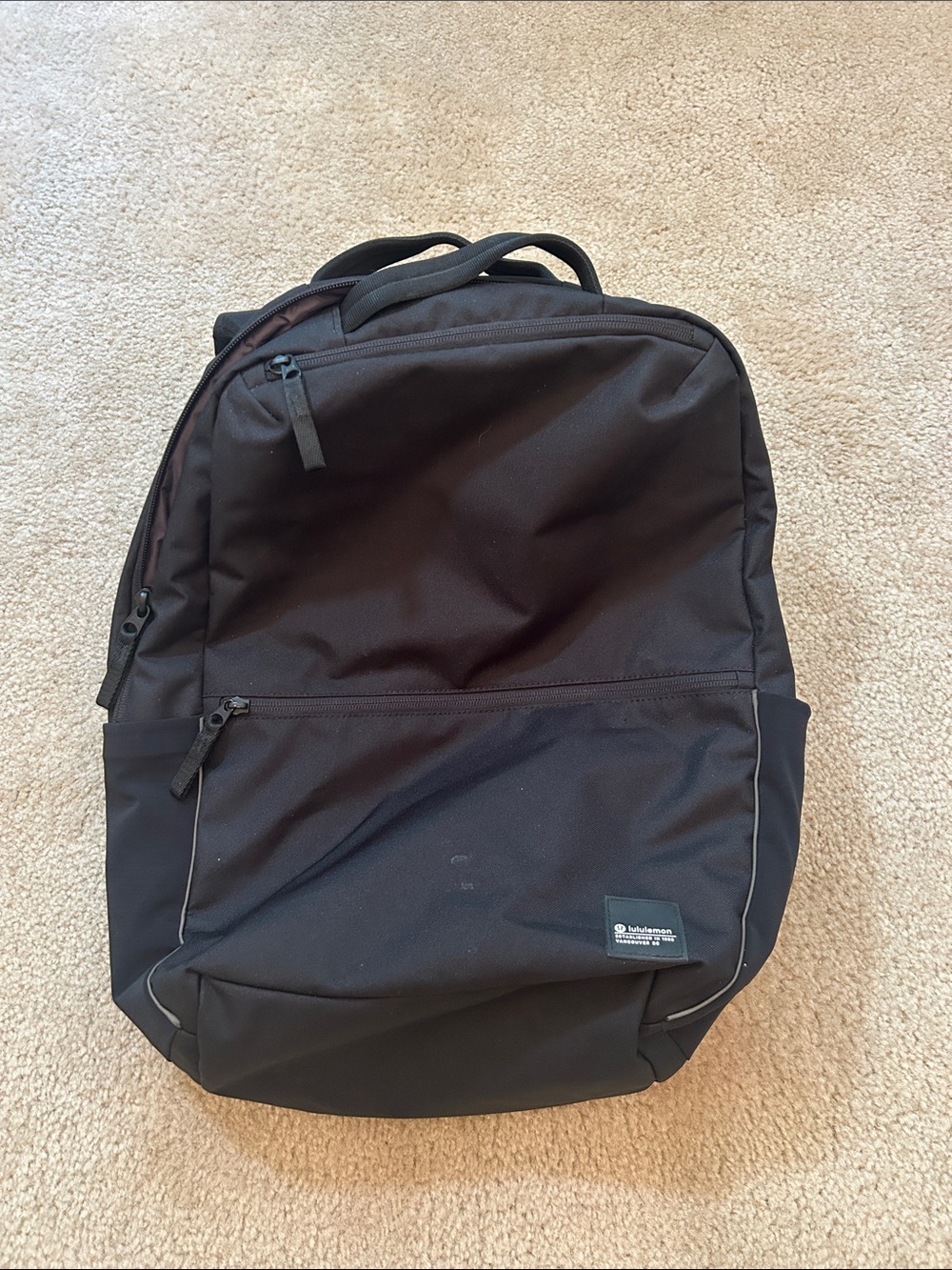 Black Backpack - lululemon